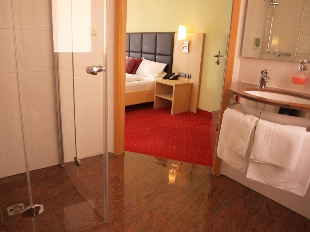Hotel An Der Eiche Kulmbach Habitación foto